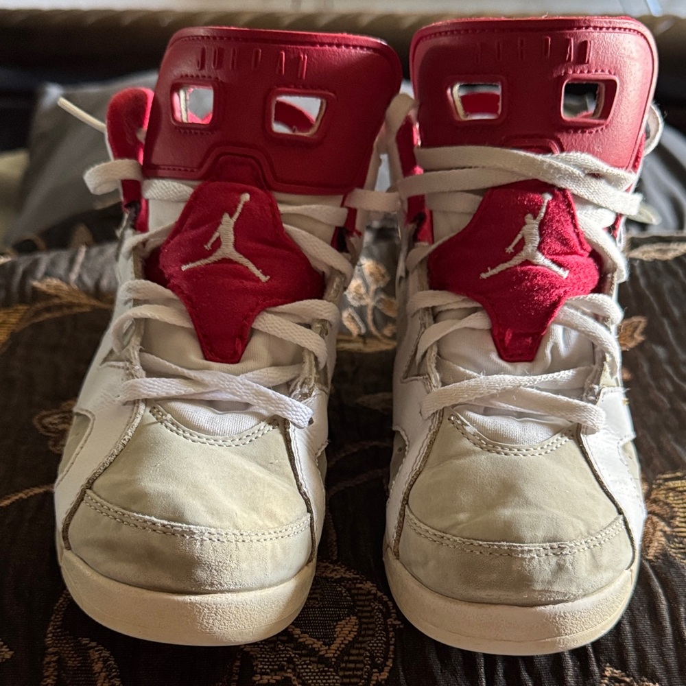 Jordan Kids Sneakers in Red and White